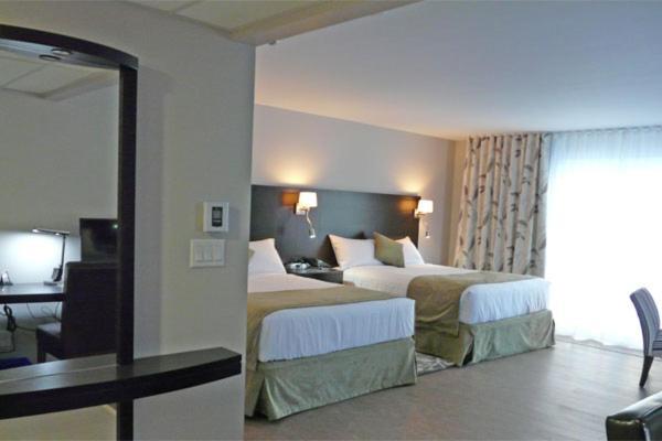 Auberge des Gallant Rigaud Extérieur photo