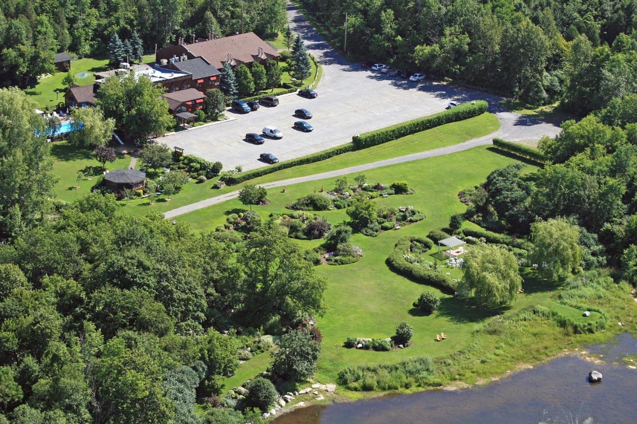 Auberge des Gallant Rigaud Extérieur photo